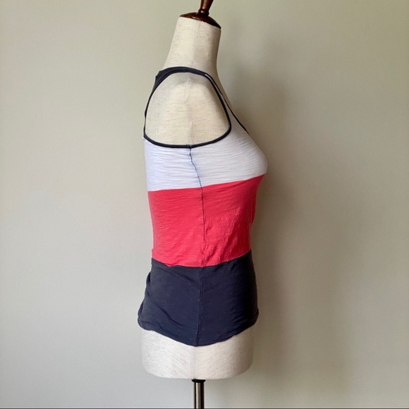 Colorblock Tank Top - Picture 2 of 4